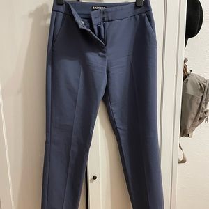 Express Columnist Mid Rise Ankle Pant size 2 dusty blue color
